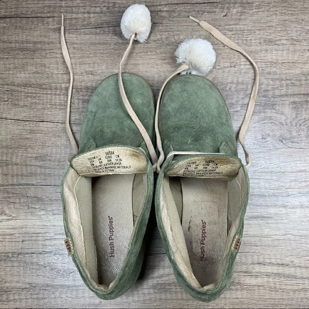 HUSH PUPPIES WOMEN'S~GREEN SUEDE~WEDGE~VIGOR II~ANKLE BOOTIES~SIZE 8M‎